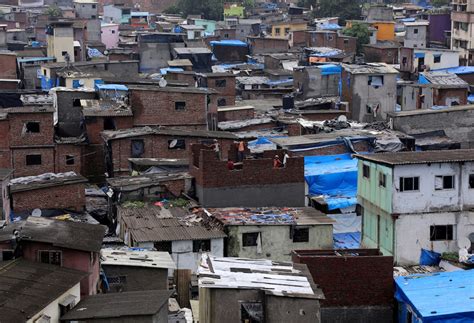 Adani's Mumbai slum revamp struggles to secure land .